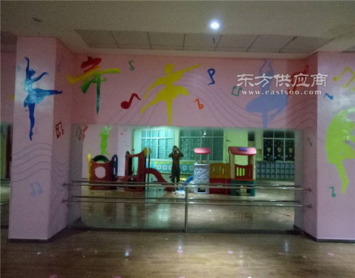 武汉幼儿园彩绘 火星墙绘艺术点亮童年梦想